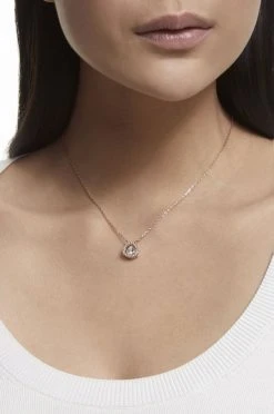 Γυναικεία Κολιέ Swarovski βρώμικο ροζ -Swarovski Κατάστημα unnamed file 1630