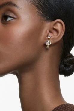 Γυναικεία Swarovski - Σκουλαρίκια Constella χρυσαφί -Swarovski Κατάστημα unnamed file 234